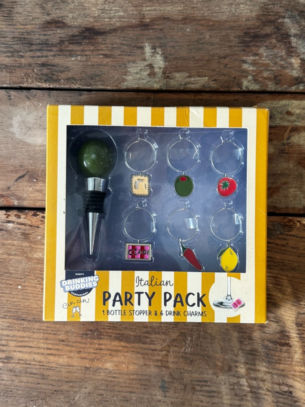 NEW Italian Themed Party Pack 1 Wine Bottle Stopper and 6 Drink Charms